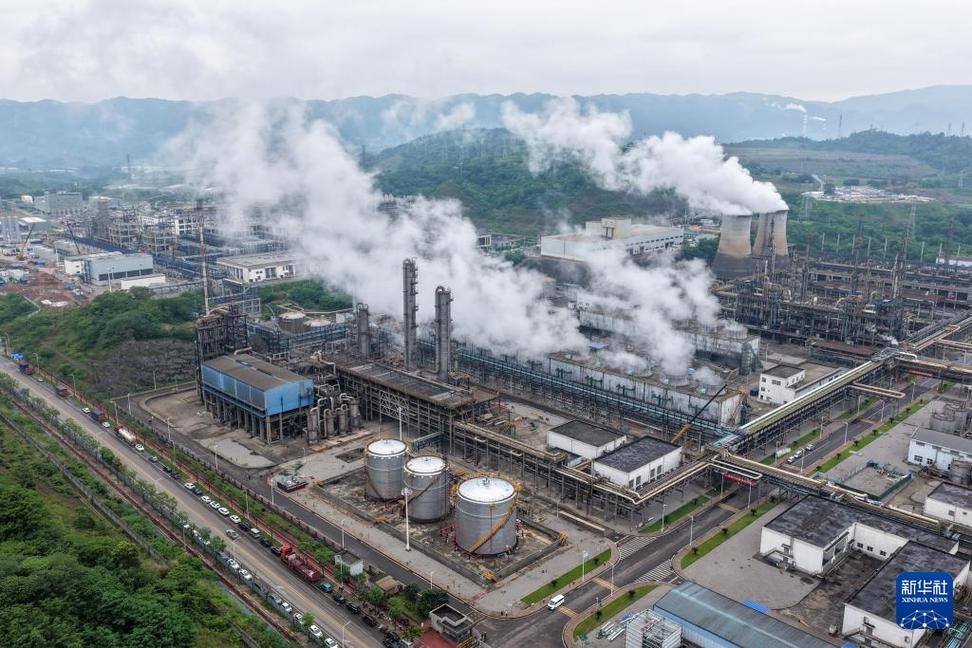 严守物流关口 护航甲醇出口——记中石化川维化工生产基地物流码头装船检查